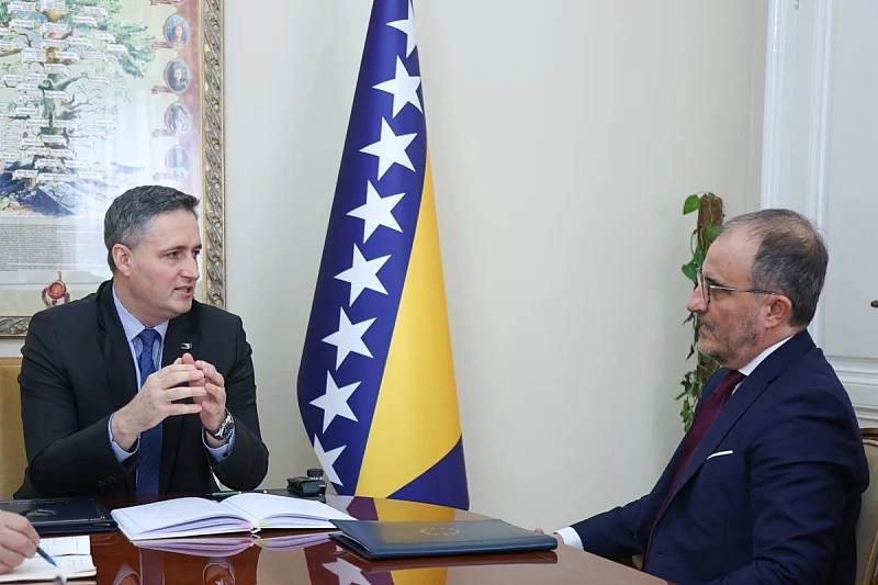 Bećirović pozvao EU da preduzme konkretne korake s ciljem očuvanja mira i sigurnosti u BiH